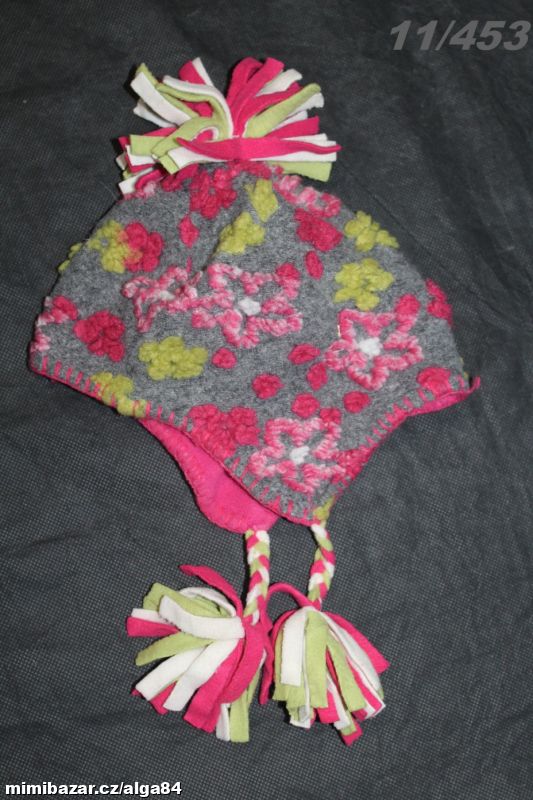 ZIMNÍ ČEPICE-11/453