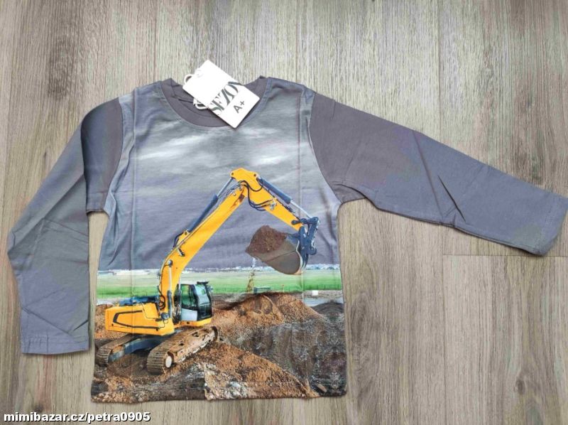 Chlapecké triko bagr 110