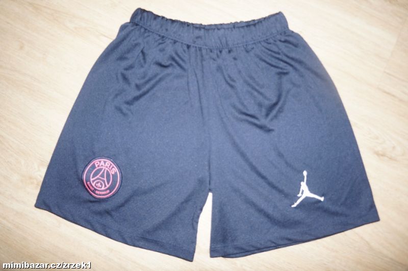 NIKE Jordan sportovní kratasy vel.140