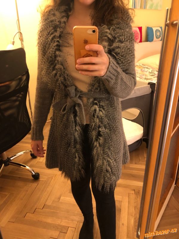 Luxusni svetr s kozesinou