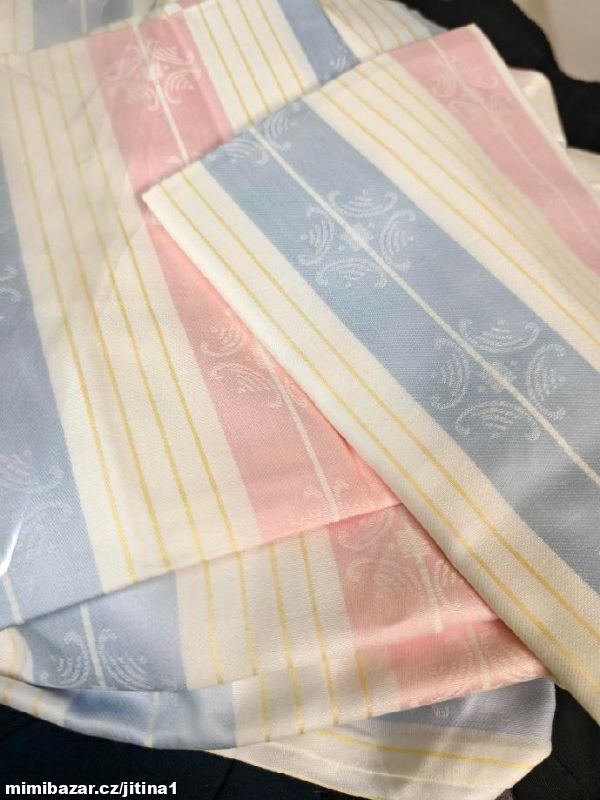 damaškové povlečení na 2 postele