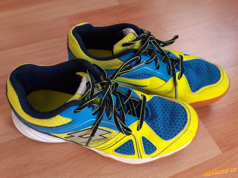 Sálové boty / sálovky/ tenisky