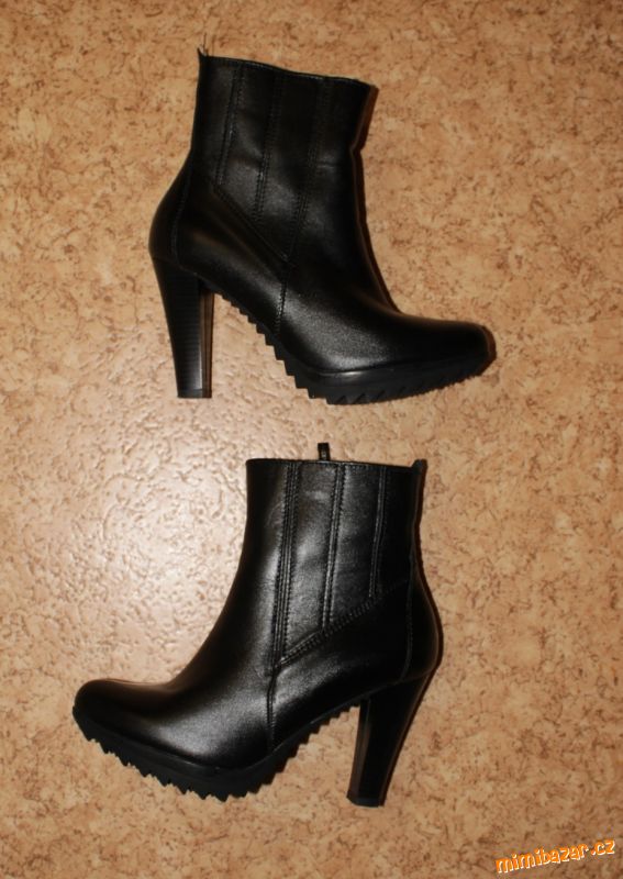 Černé dámské kožené polokozačky Barton v. 37