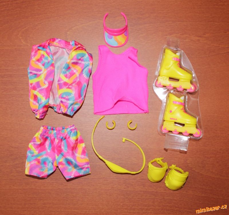 Věci od Kena The Movie Skating Outfit