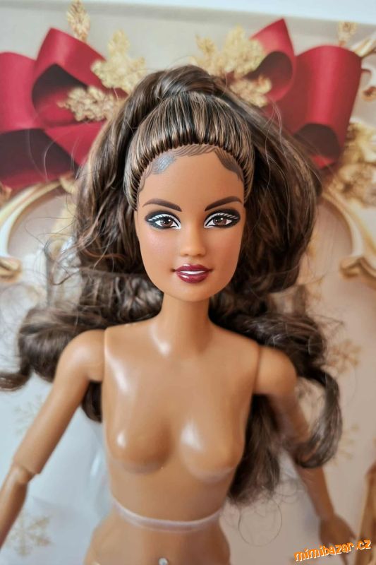 Na prodej sberatelska Barbie Holiday 2024 Teresa