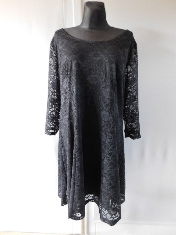 Krajkové šaty Bodyflirt 48/50