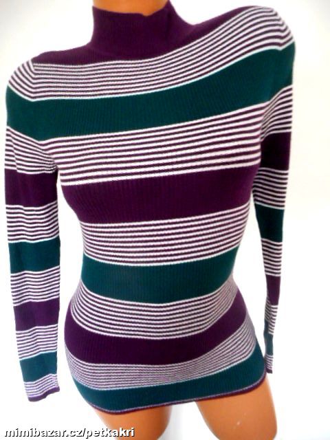 žebrovaný svetřík/ rolák na tělo uk 8