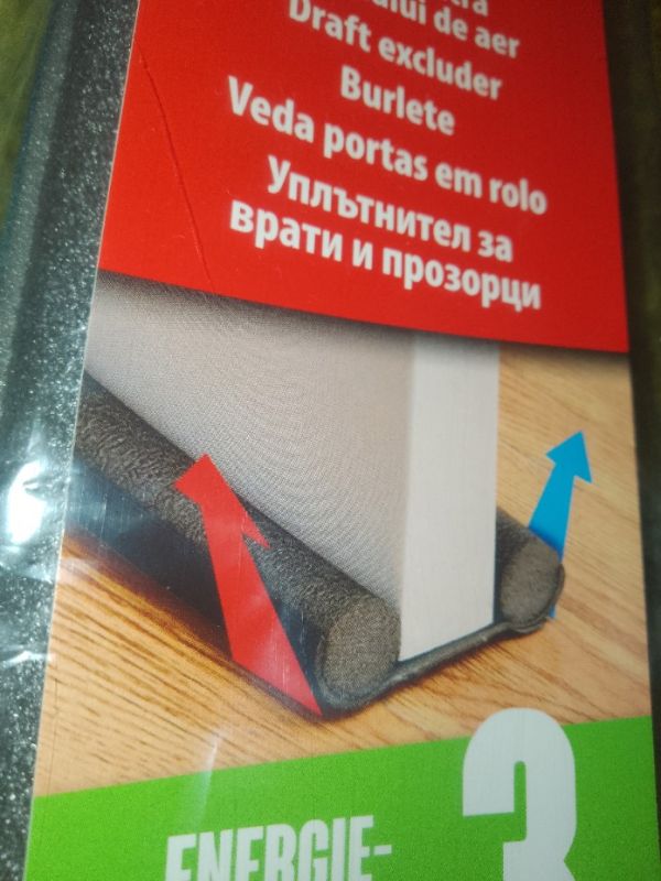 Chránič proti průvanu do dveří