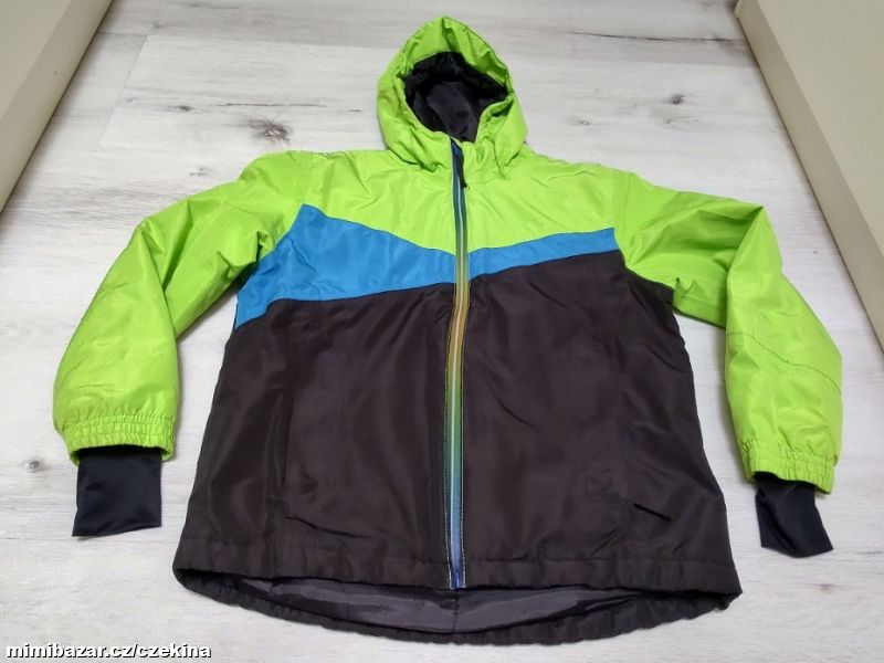Lyžařská bunda