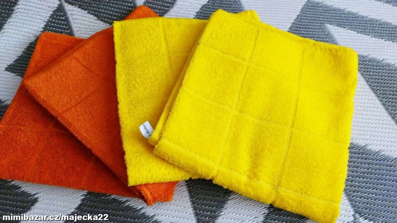 4 x RUČNÍK ~~~~~ 8696