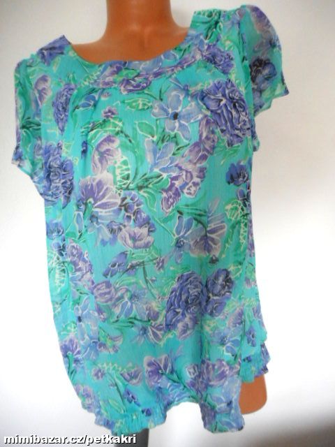 květovaná halenka do gumy uk 18