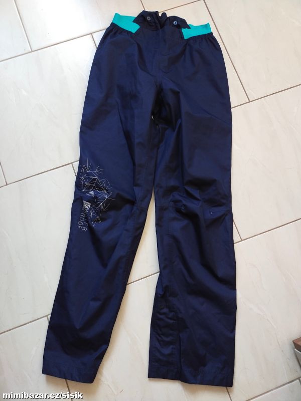 Turistické svrchní nepromokacé kalhoty do kapsy