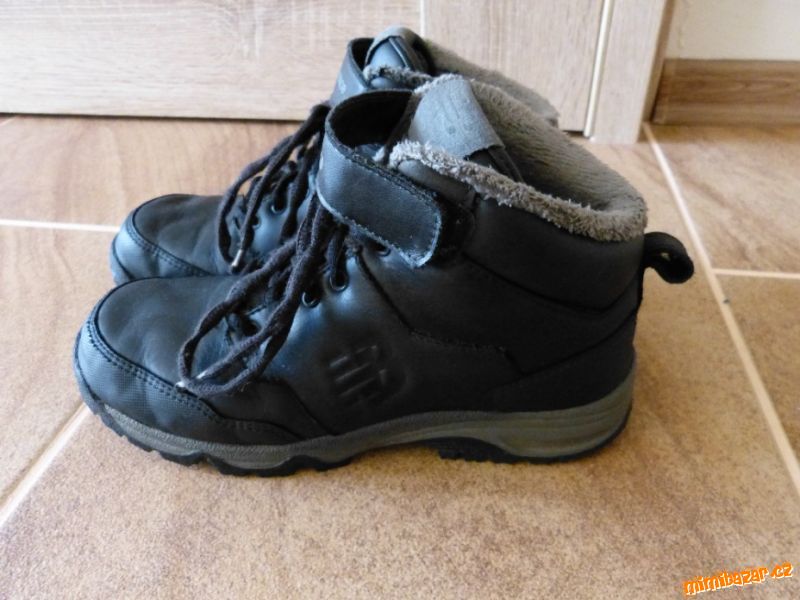 Zimní kožená kotníková obuv ve.35