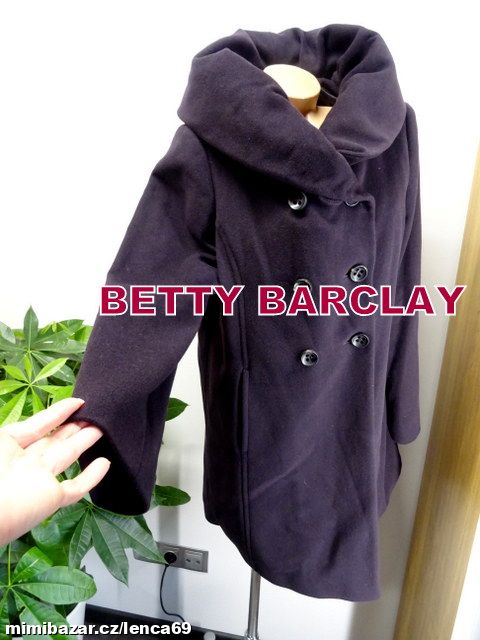 VLNĚNÝ ZNAČKOVÝ KABÁTEK