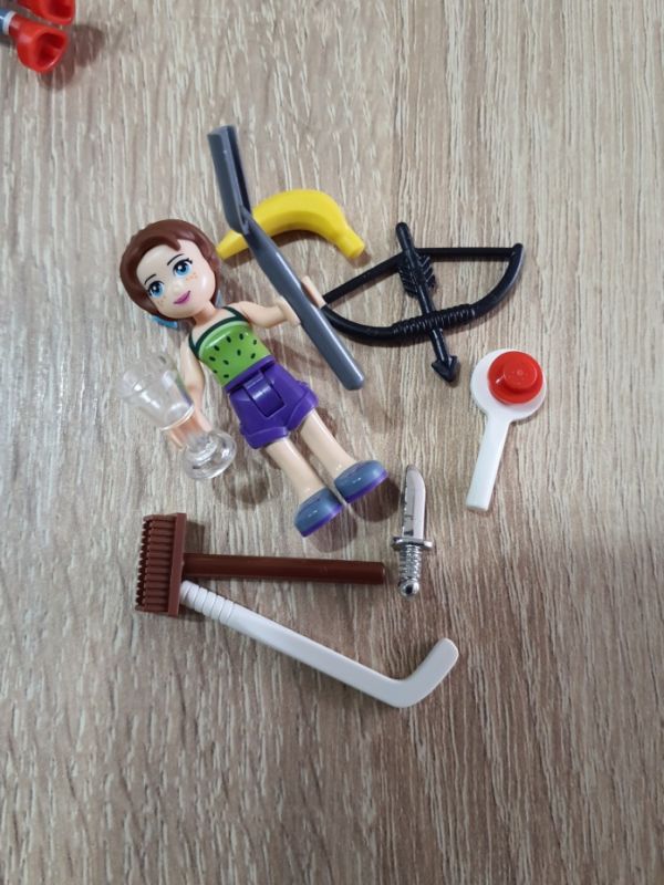 lego friends holčička s doplnky