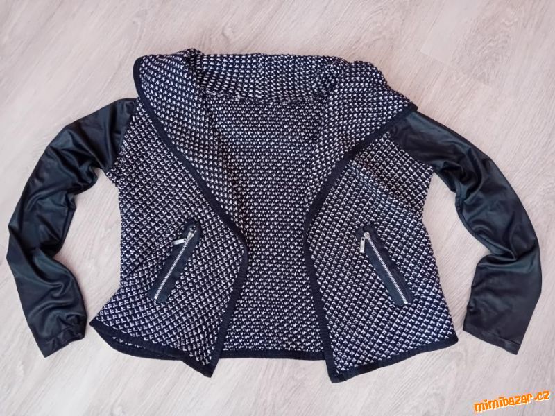 DÁMSKÝ HEZKÝ KABÁTKOVÝ SVETŘÍK - vel.L