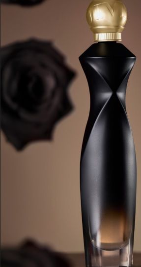 PARFÉMOVANÁ VODA DIVINE DARK VELVET