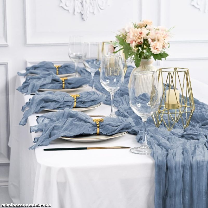 Boho gázové ubrousky na slavnostní svatební stůl.