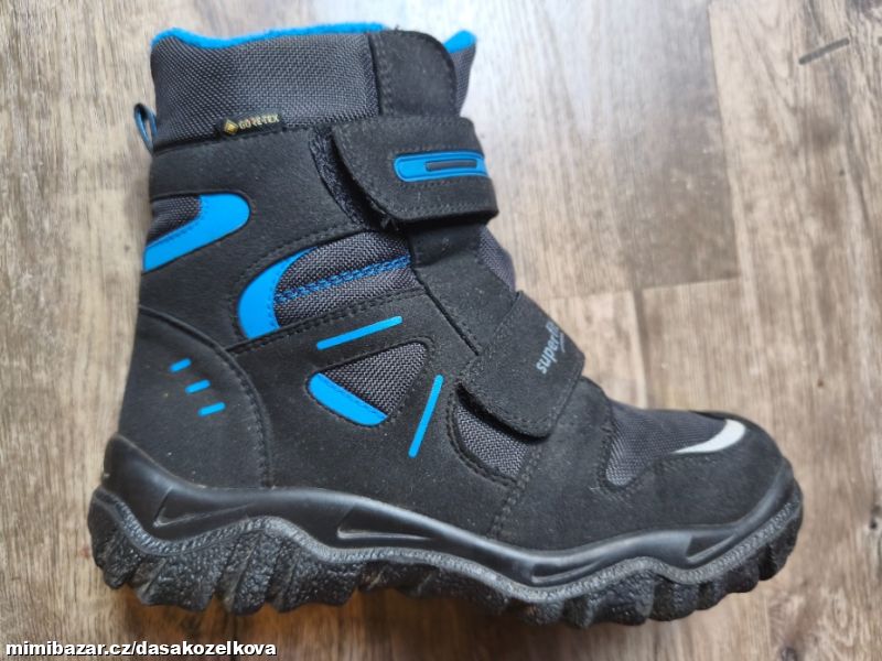 Tyrkysovočerné Superfit Husky 2 v.36 - top stav