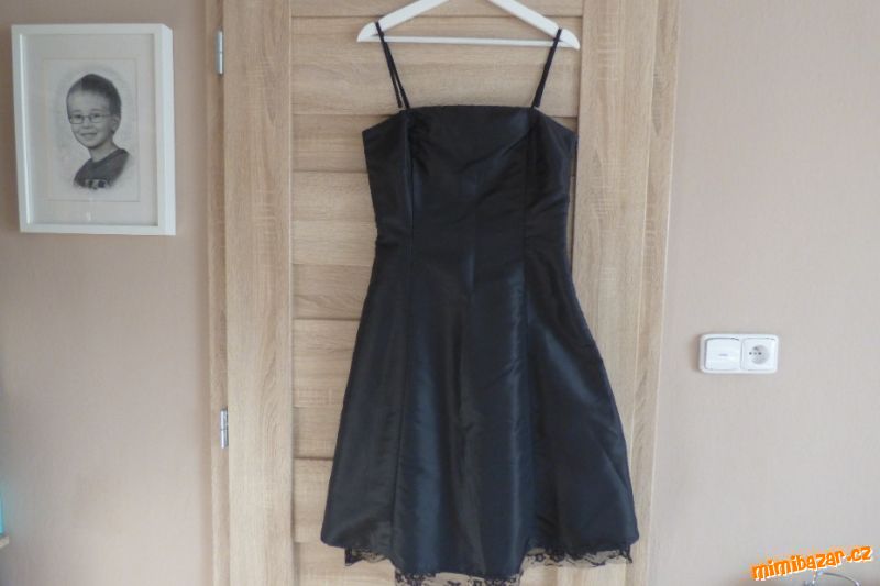 Plesové šaty vel. 40