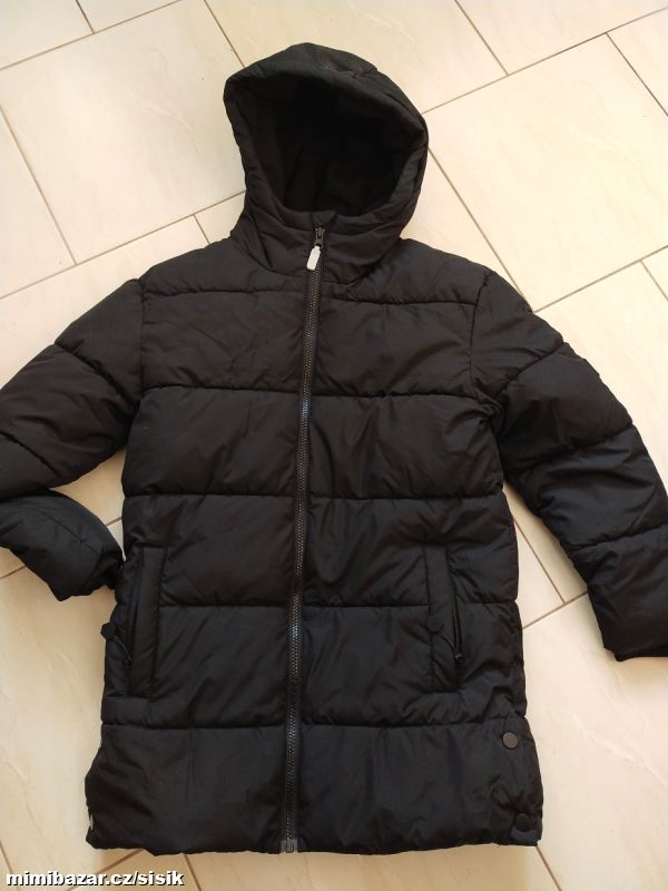 Černý prošívaný kabát - bunda