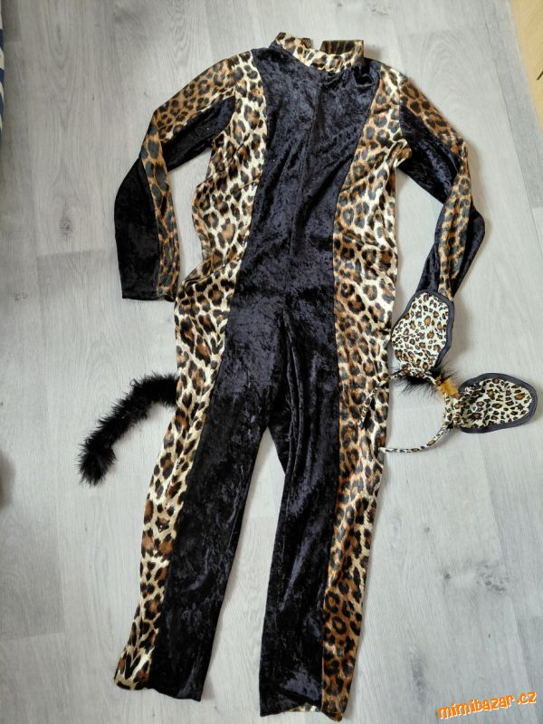 Kostým na karneval vel. 140