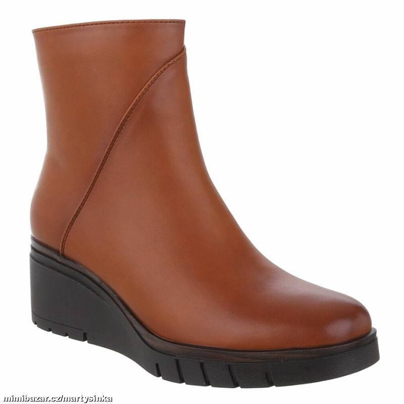 Nízké zimní kozačky na klínku ZIMA 2025