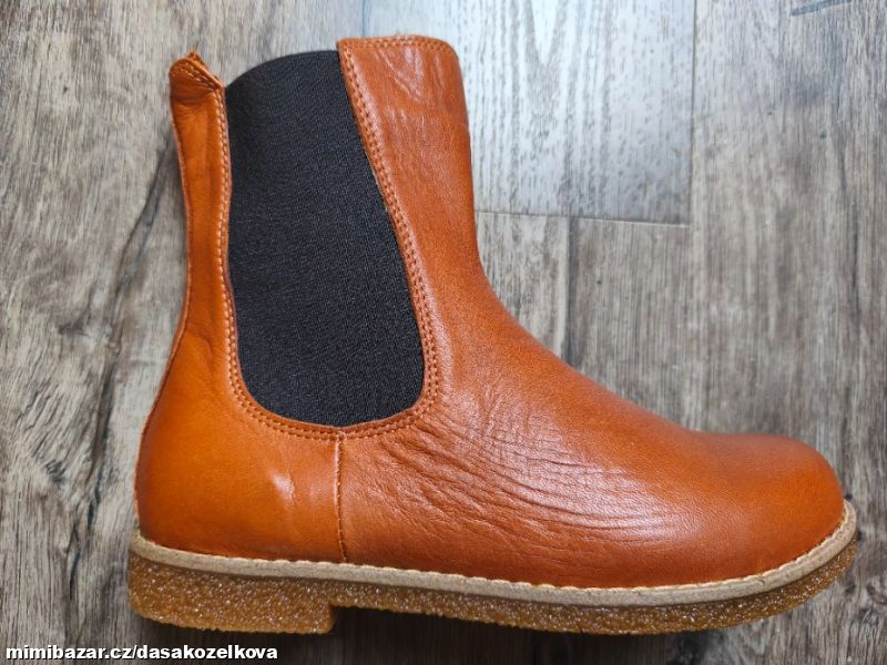 Luxusní nové kožené boty CHARLOTTE v.38, 39, 41, 42