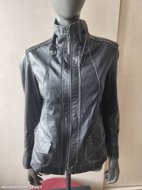 Kožená bunda vel M černá