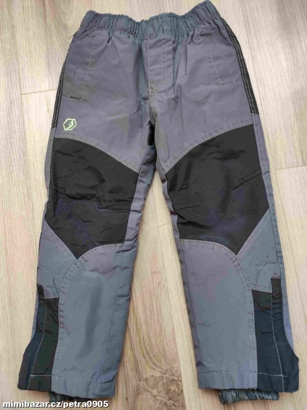 Zimní šusťákové kalhoty Grace vel. 104