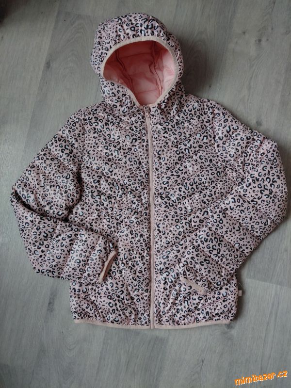 Krásná bunda Benetton