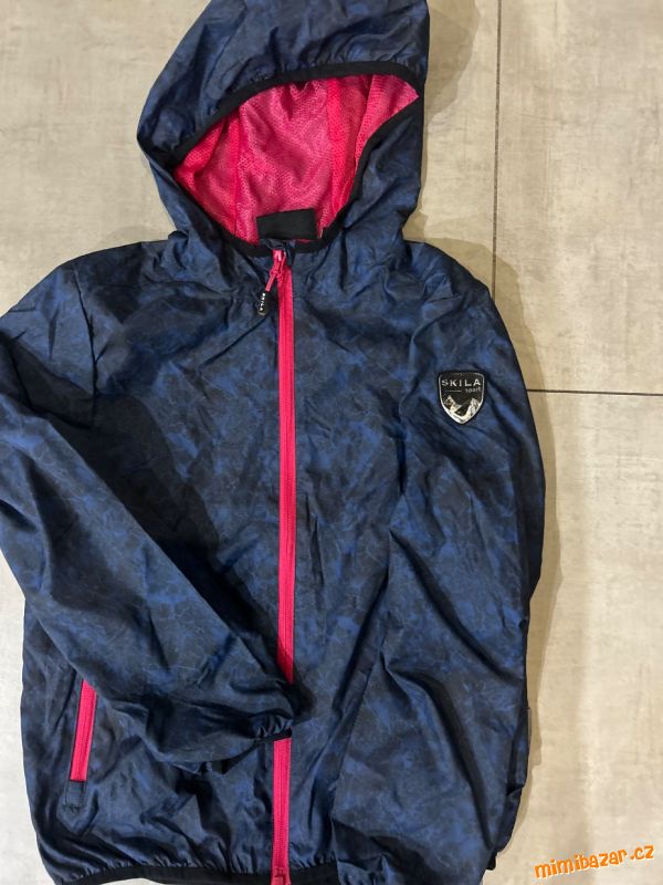 Větrovka Skila
