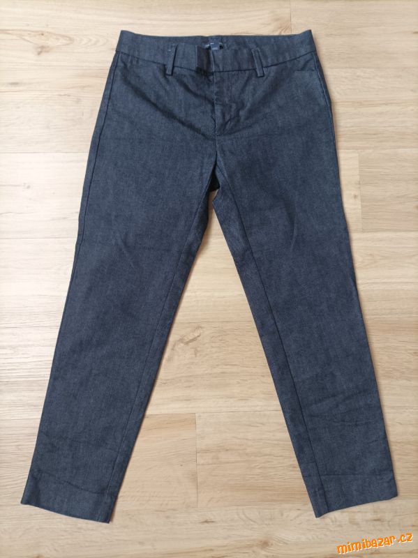 Elegantní denim cigaretové kalhoty Gap