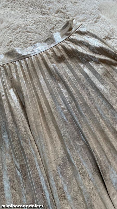 ★★★ KRÁSNÁ SUKNĚ , IMITACE KŮŽE ★★★