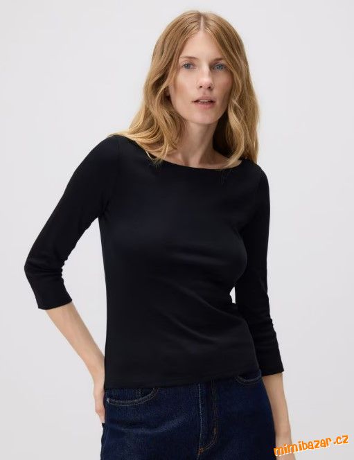 Černé basic triko
