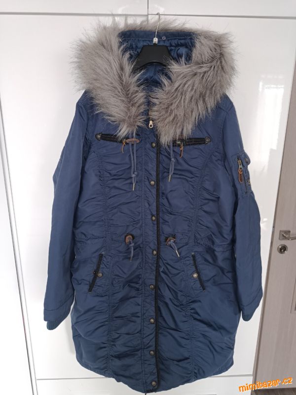 Luxusní zimní kabát - TOP STAV