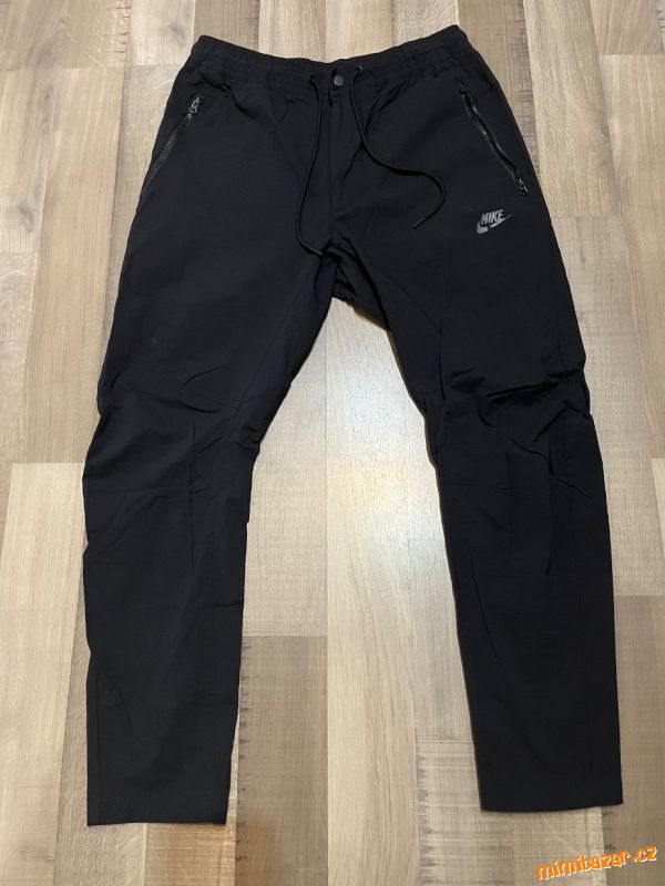 Kalhoty Nike