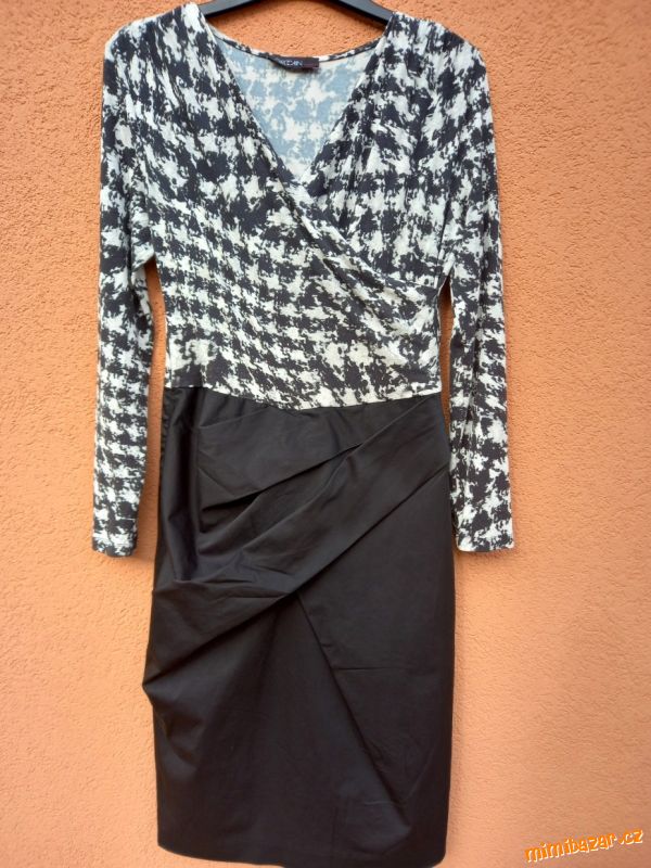 Šaty Marc Cain vel 4 ( 38/40 )
