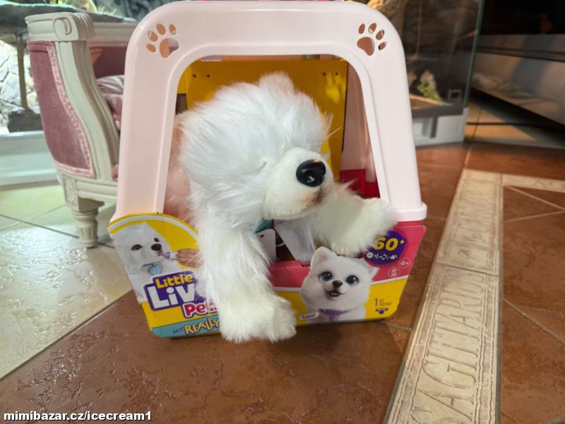 Luxusní realistický pejsek s přepravkou