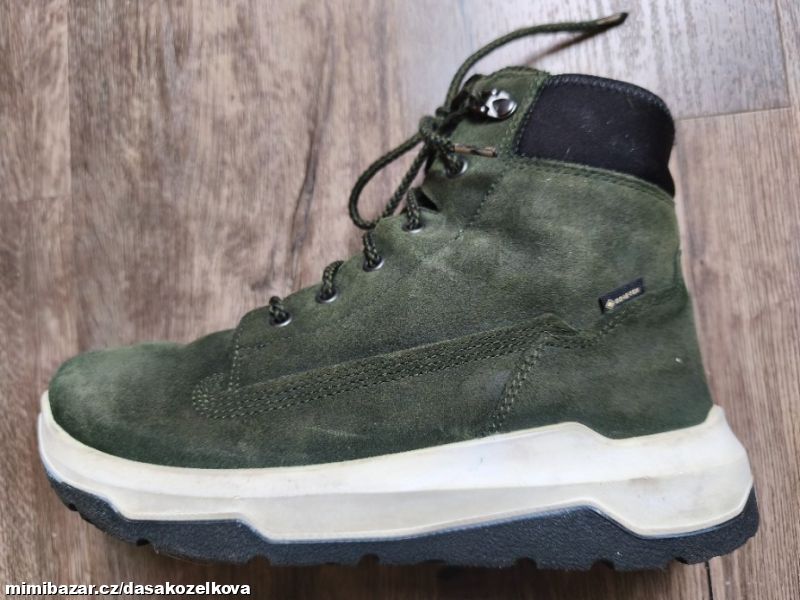Zelené zimní kožené boty SUPERFIT v.39 V