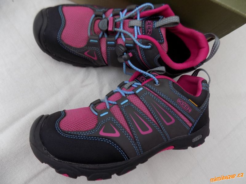 N, OVÉ TREKOVÉ BOTY KEEN OAKRIDGE LOW 36