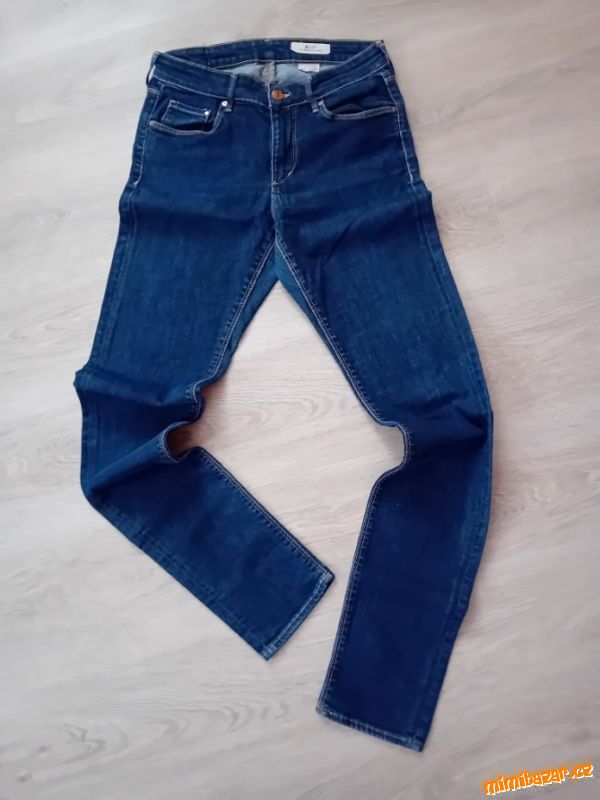 DÁMSKÉ - DÍVČÍ DŽÍNY - vel.S/M /zn. H&M - Denim