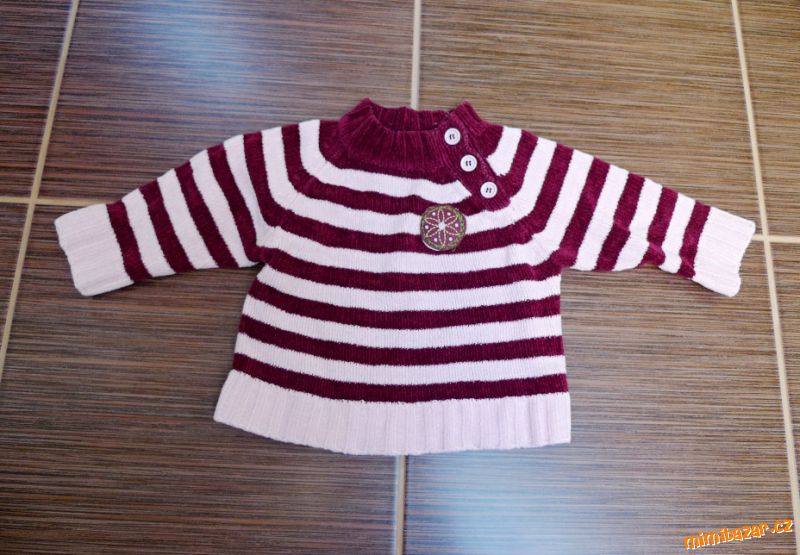 Heboučký svetr/ svetřík