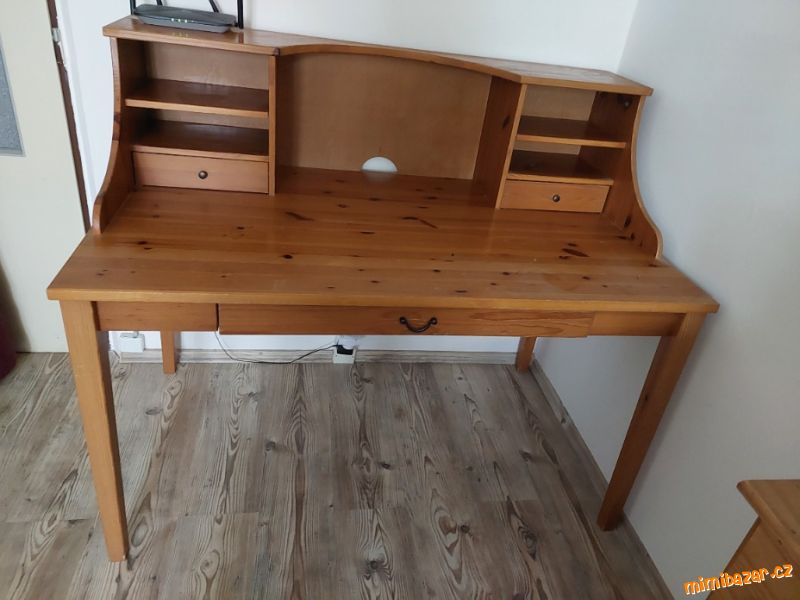 Pracovní stůl Ikea Leksvik