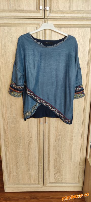 Halenka Desigual s 3/4 rukávem