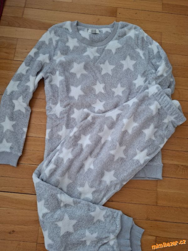 Teplé zimní pyžamo - n*o*v*é*