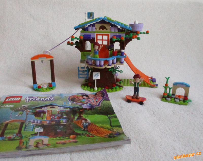 Lego Friends Mia a její domek na stromě