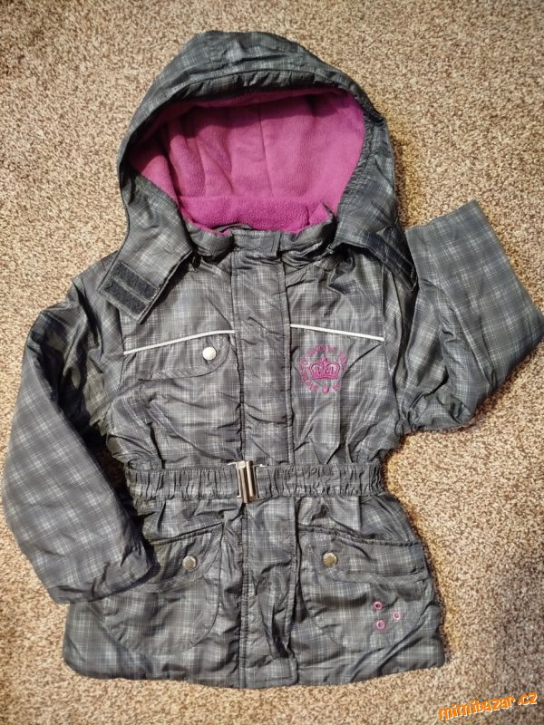 Černá zimní bunda