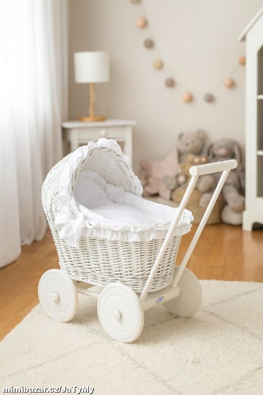 Kočárek pro panenku bílý - Chiara bílá, SKLADEM