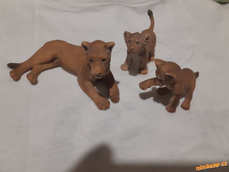 Lvice s lvíčaty Schleich